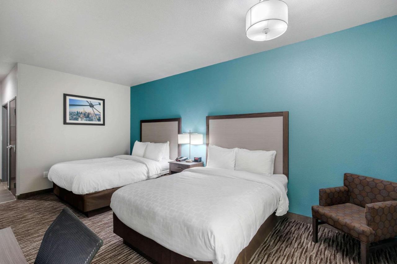 Clarion Inn & Suites Dfw North Irving Exterior foto